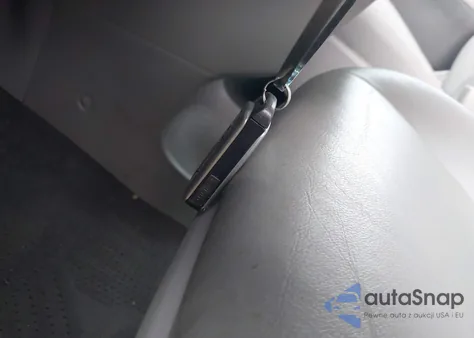 2017 Toyota Sienna Xle 8 Passenger z USA, uszkodzony, nr VIN 5TDYZ3DC4HS814692